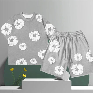 The New 2025 Summer Men's Suit Is A Casual Outdoor Vacation Set Made Of Polyester, Featuring 3D Floral Patterned Capri